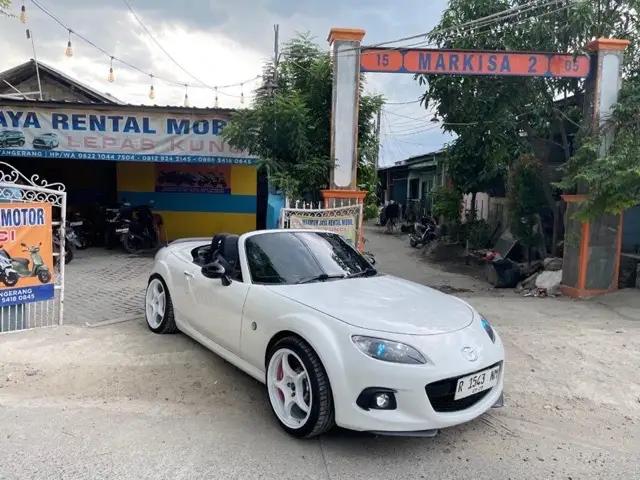 Mazda MX-5 Makmur Jaya Rental Mobil Tangerang
