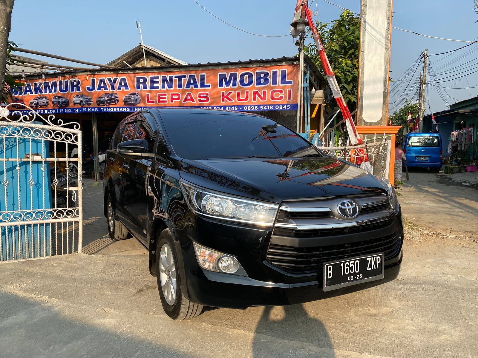 Toyota Innova Reborn 2023 untuk rental